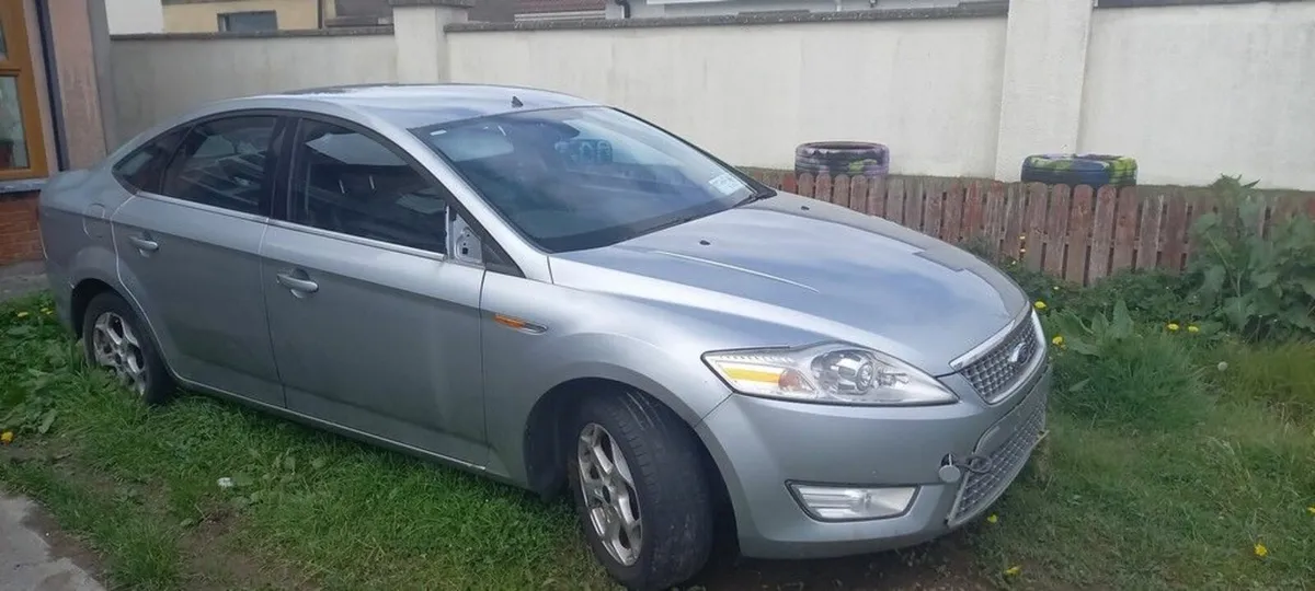 Mondeo Titanium 2007 2.0 diesel parts - Image 3
