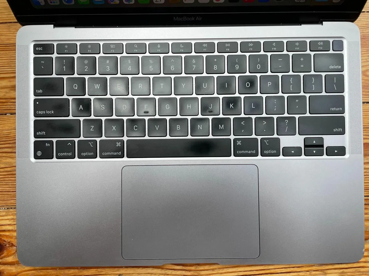 Macbook Air M1 16GB RAM / 512GBSSD - Image 4