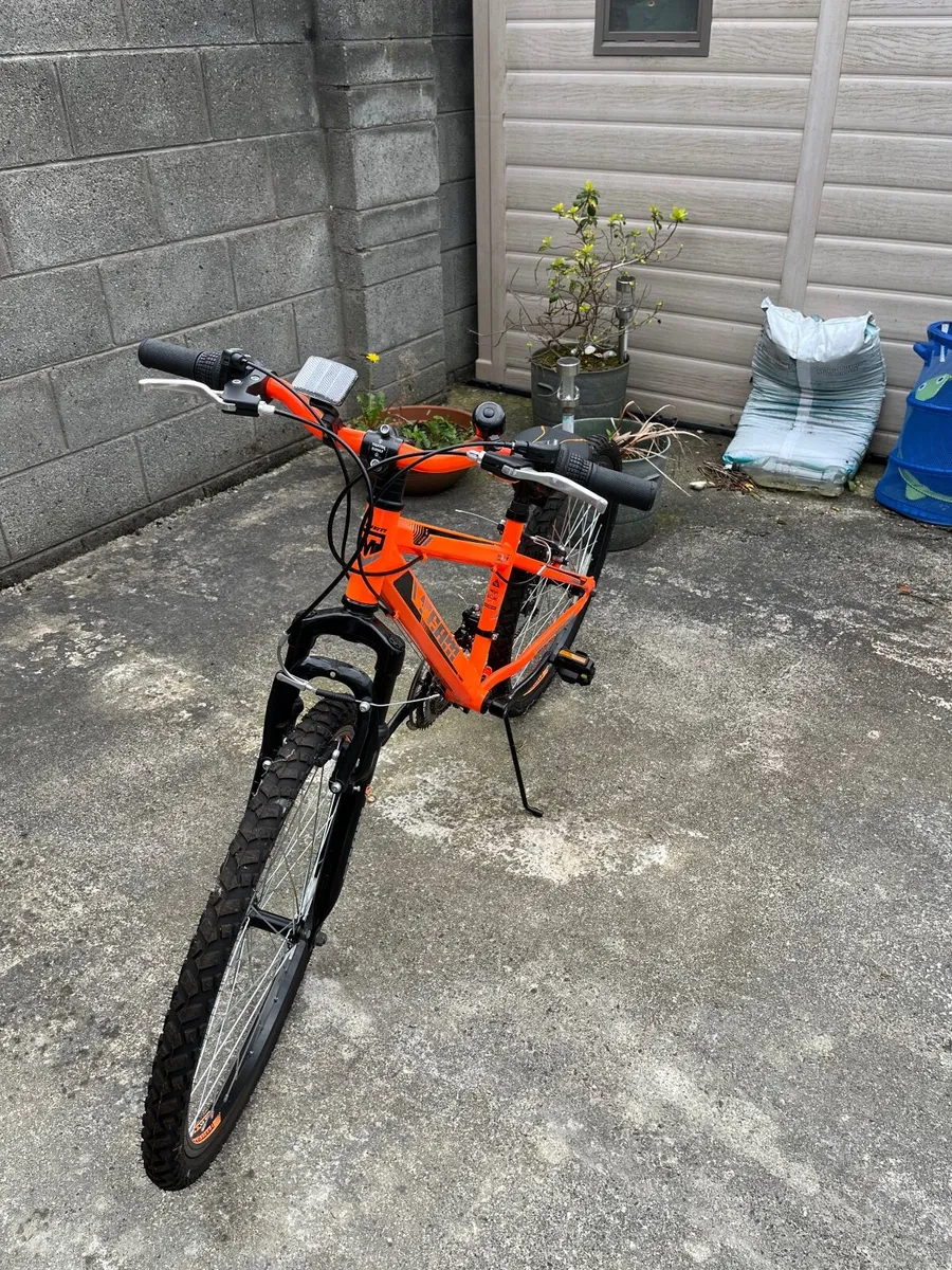 Bicycles - Image 4
