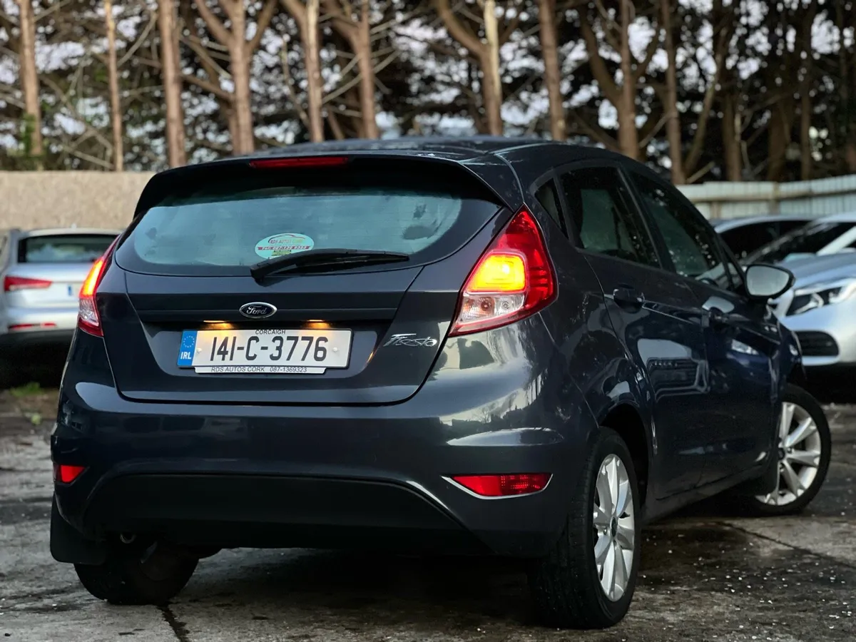 ⚫️FORD FIESTA 1.2 (141) LOW KM’S⚫️ - Image 4