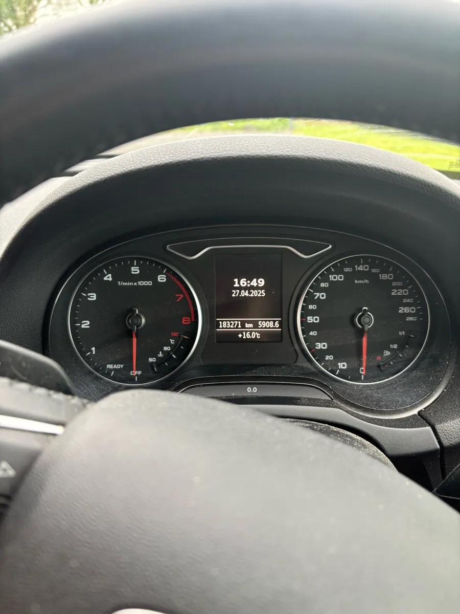 Audi A3 (2015 - Image 3