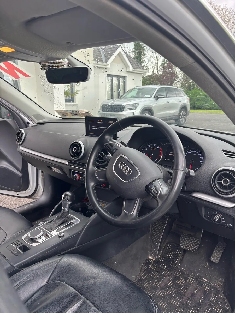 Audi A3 (2015 - Image 4