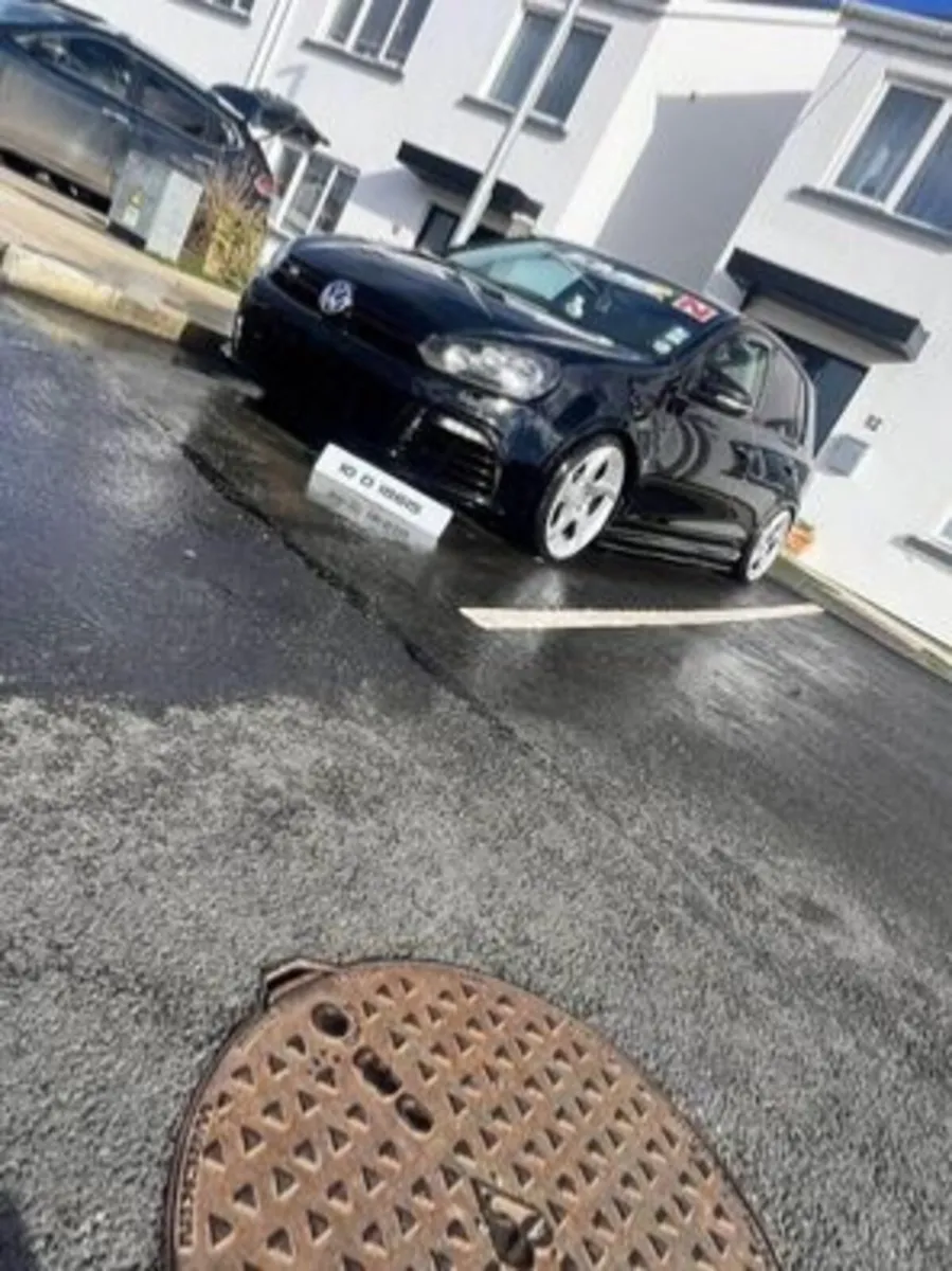 Volkswagen Golf 2010 - Image 4