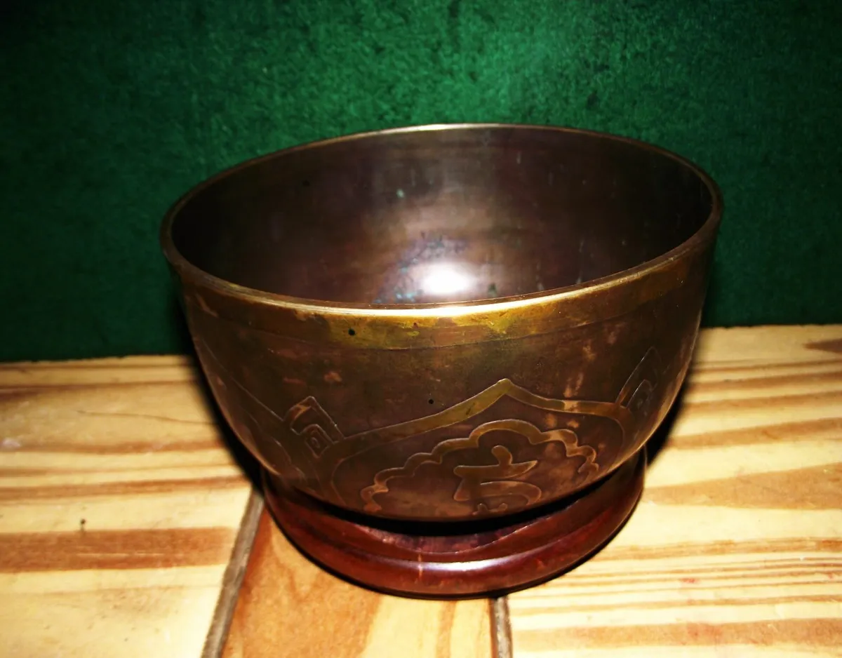 Vintage Bronze Bowl - Image 1
