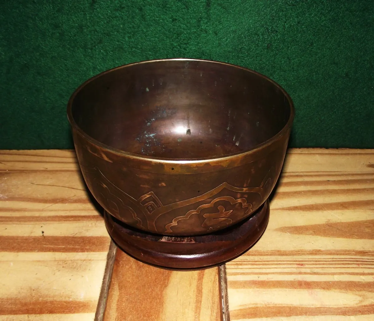 Vintage Bronze Bowl - Image 4