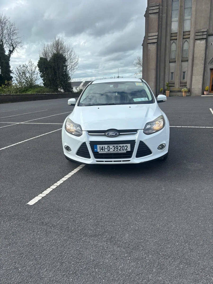 141 Ford Focus Zetec - Image 2