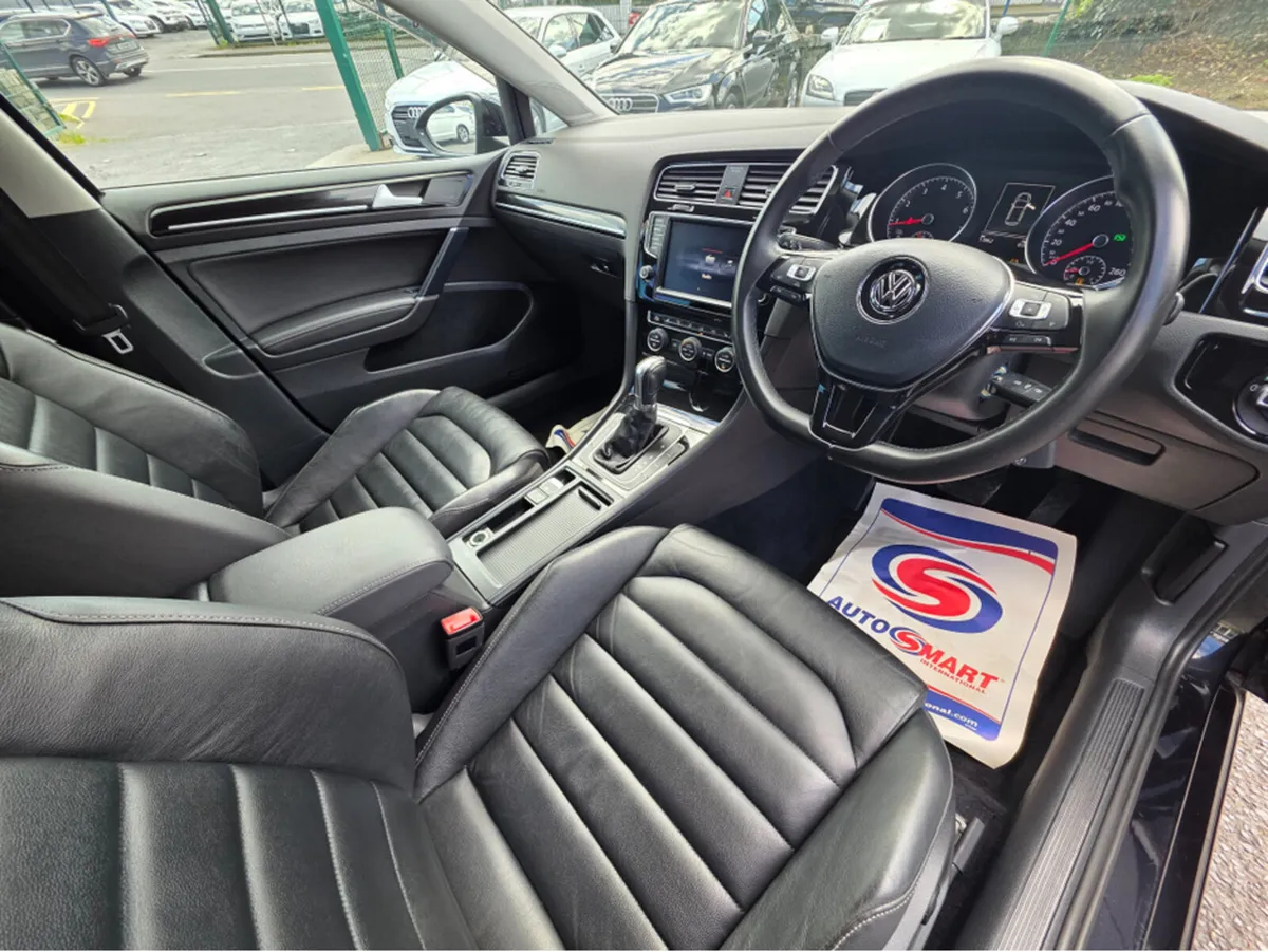 Volkswagen Golf 1.4 FULL LEATHER SEATS HEATED ELEC - Image 3