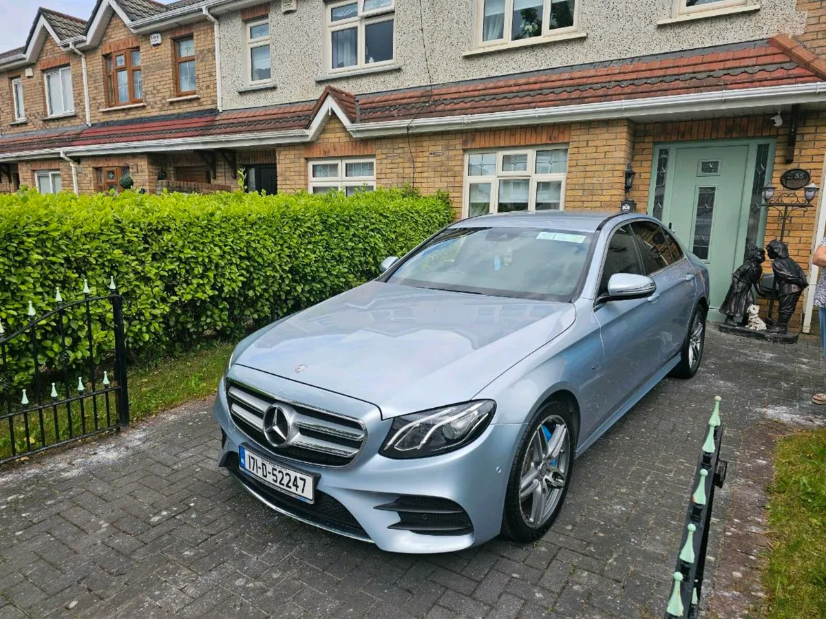 Car - Image 2