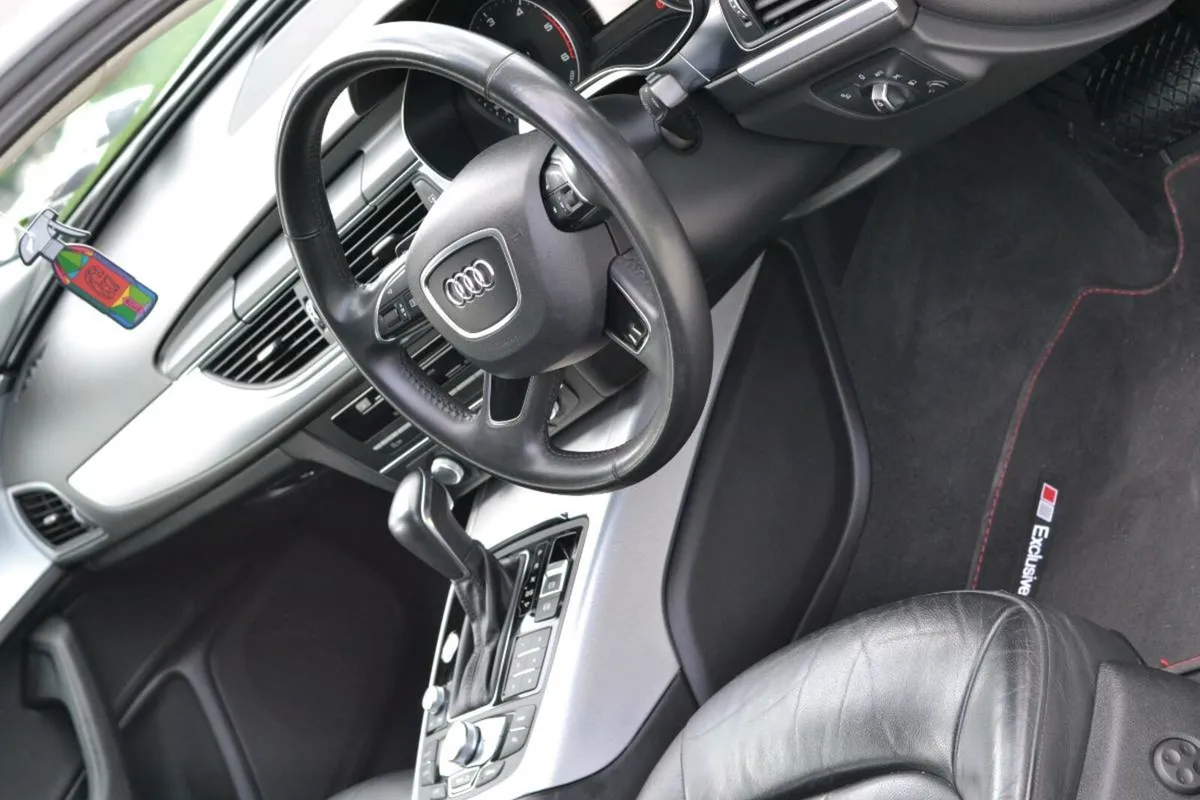 Audi A6 2.0 TDI AUTO EXECUTIVE ULTRA 190 - Image 2
