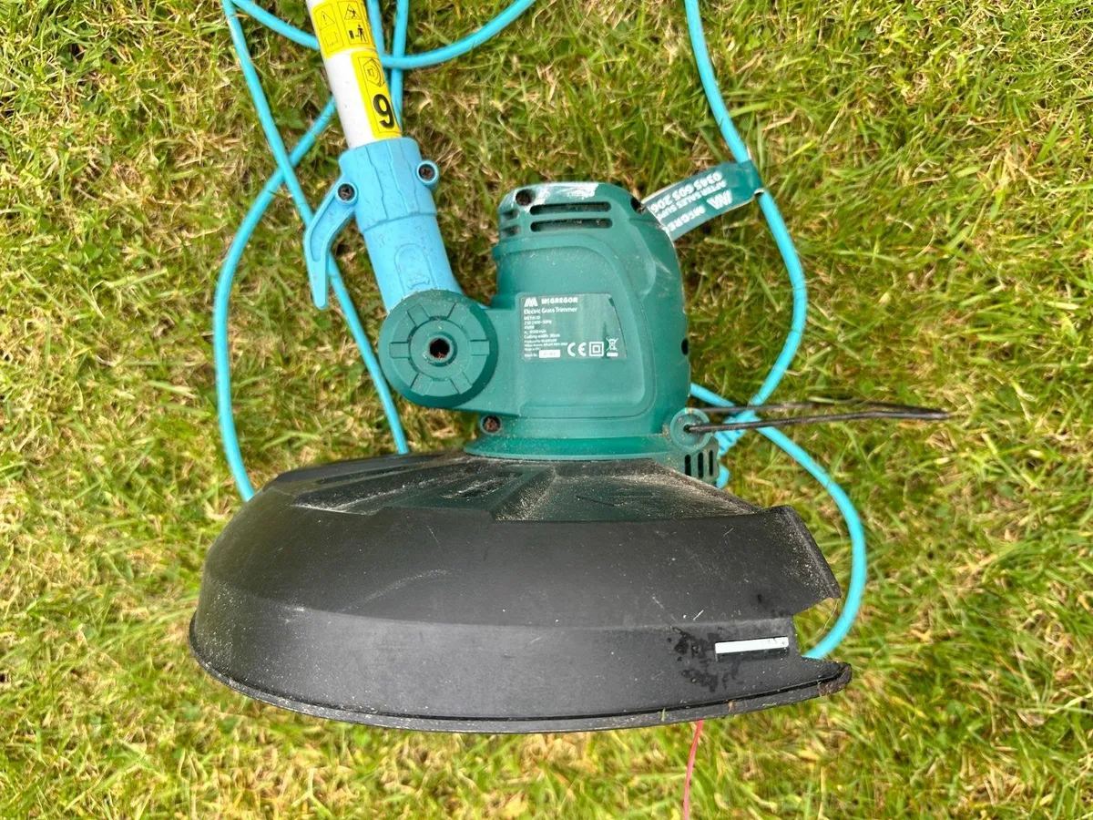 Grass Strimmers - Image 1