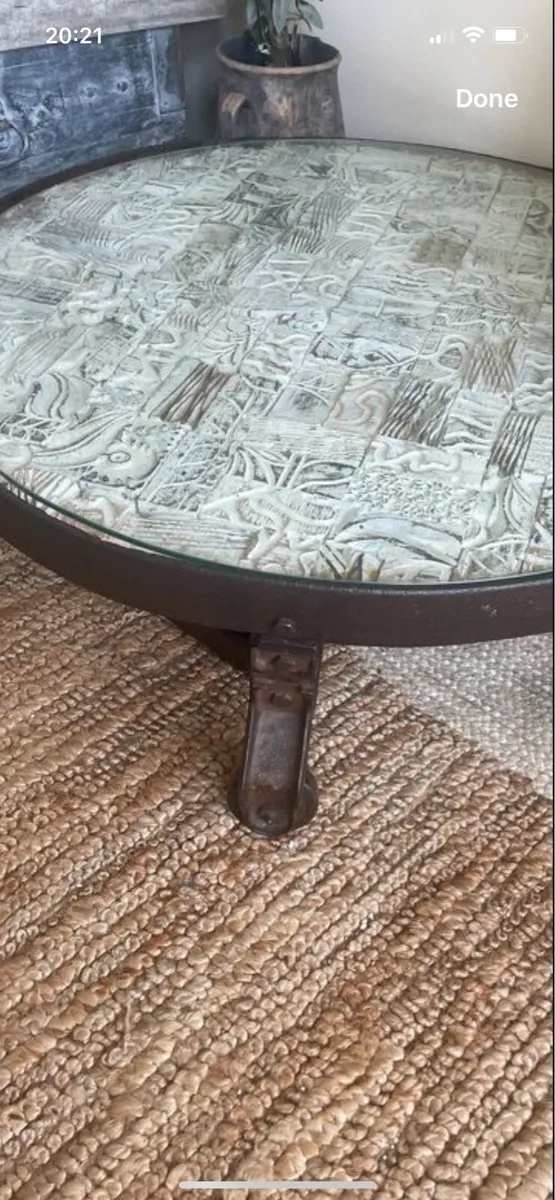 Iron mosaic coffee table - Image 1