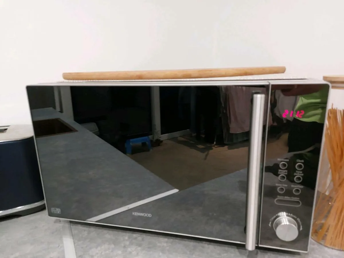 Kitchen - Image 2