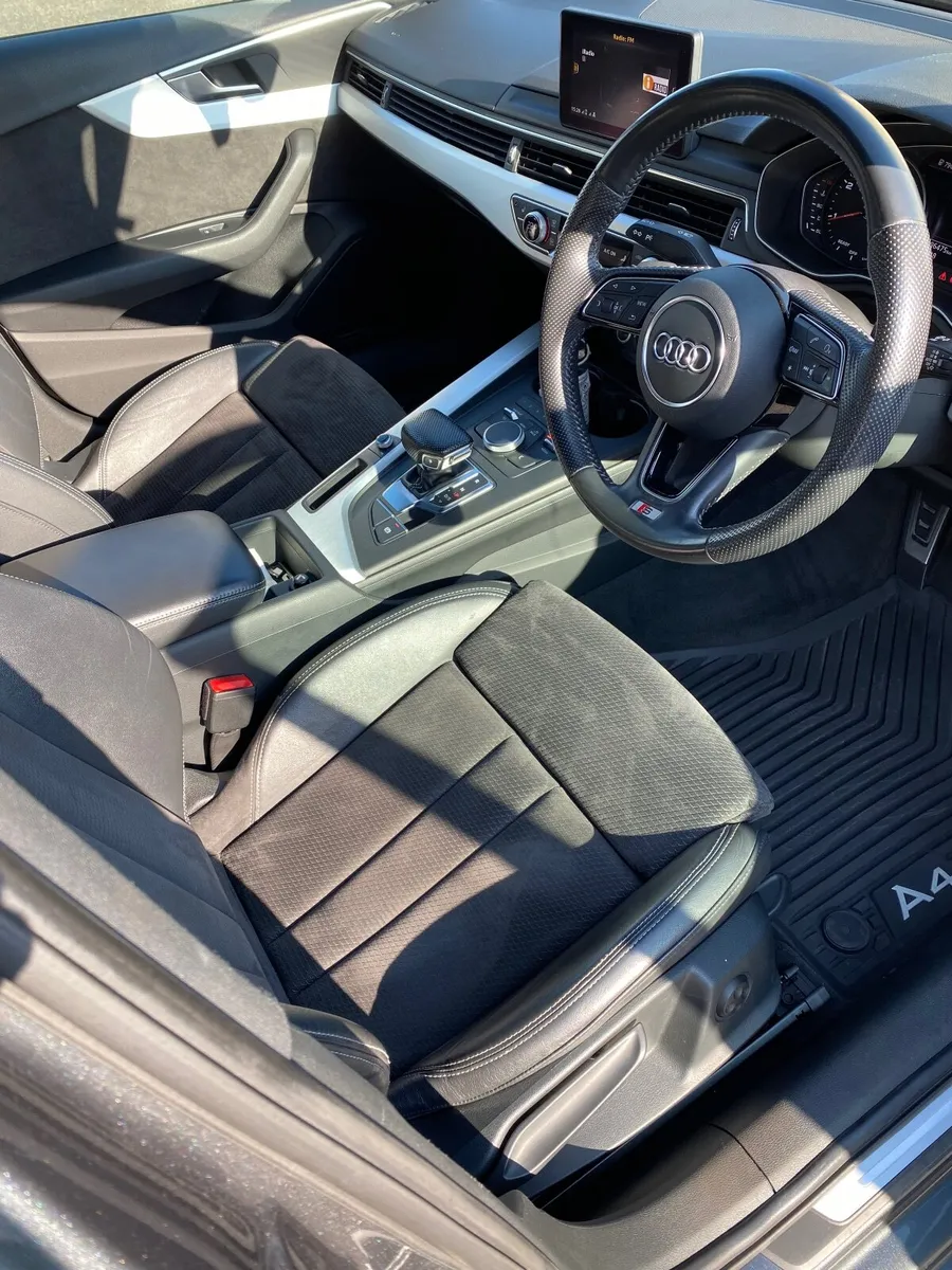 Audi A4 2017 - Image 3