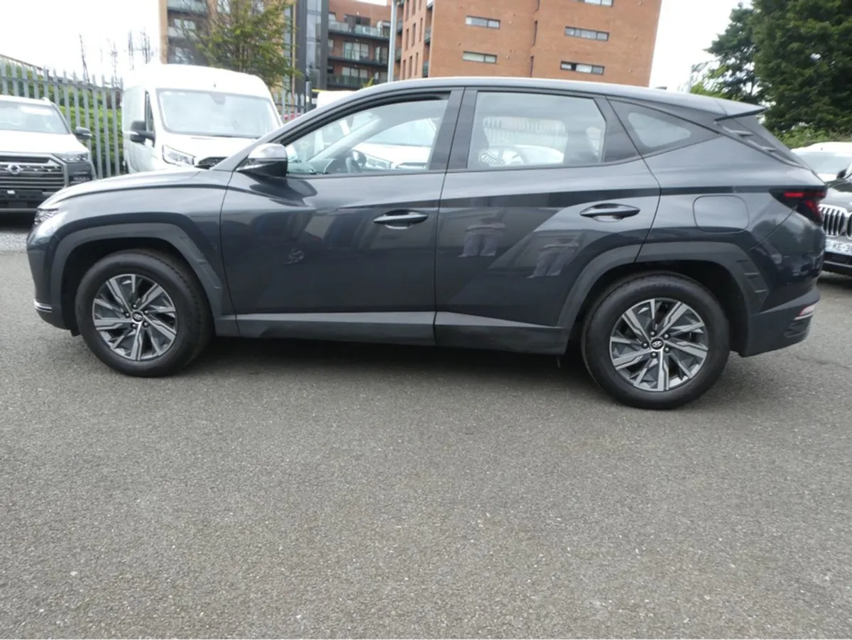 Hyundai Tucson Ix35 Comfort Plus 5DR - Image 4