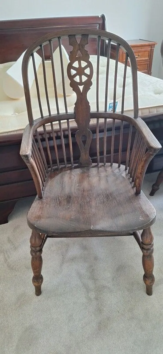 Mahogony Windsor Chair(s) - Image 2