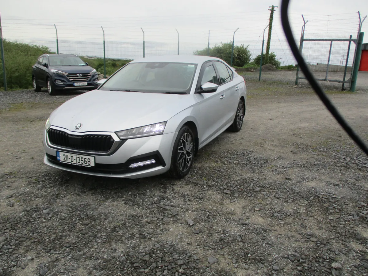 Skoda Octavia 2021 2.0 TDI AMBITION 115 BHP - Image 2