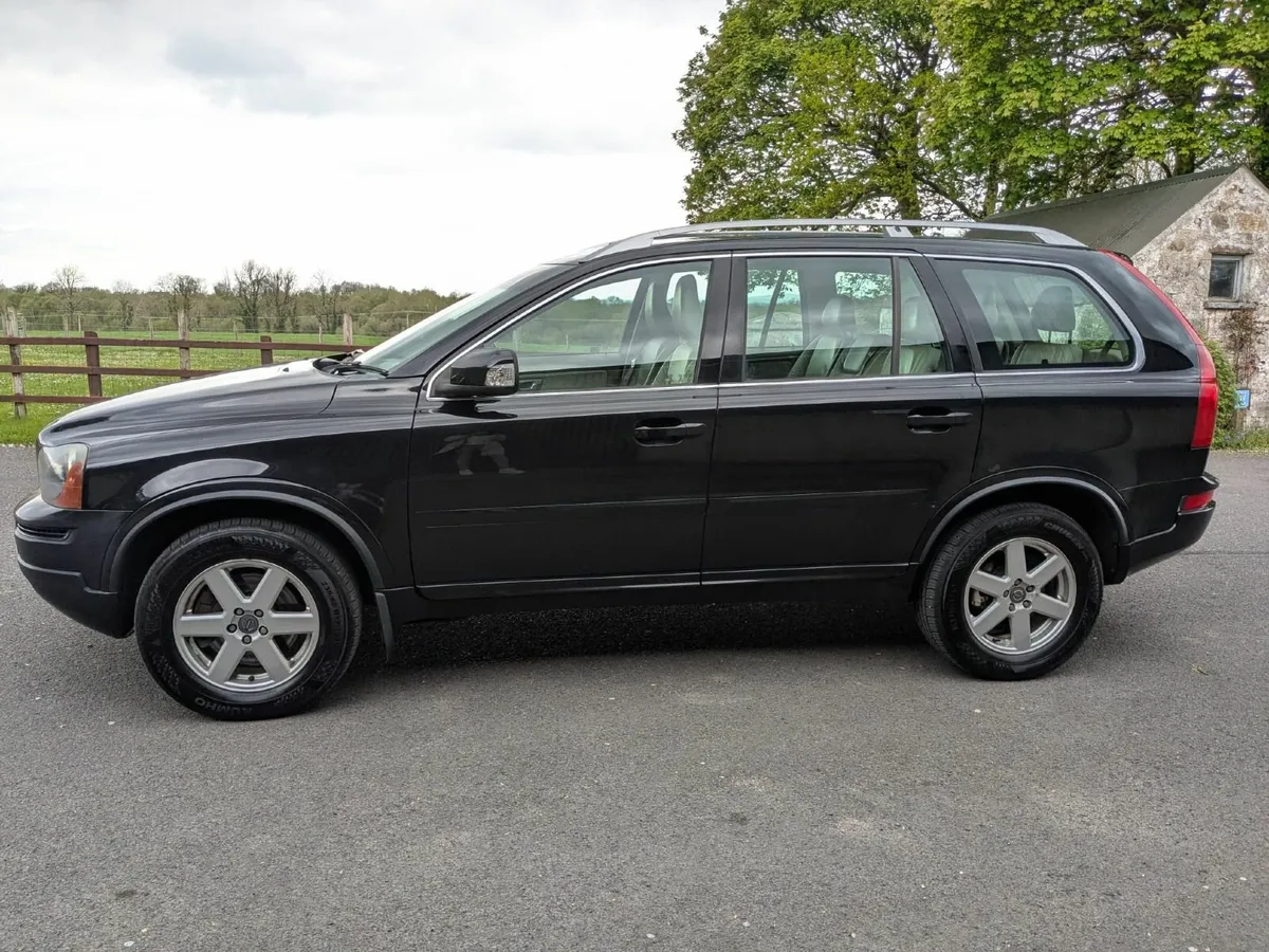 Volvo XC90 2013 - Image 3