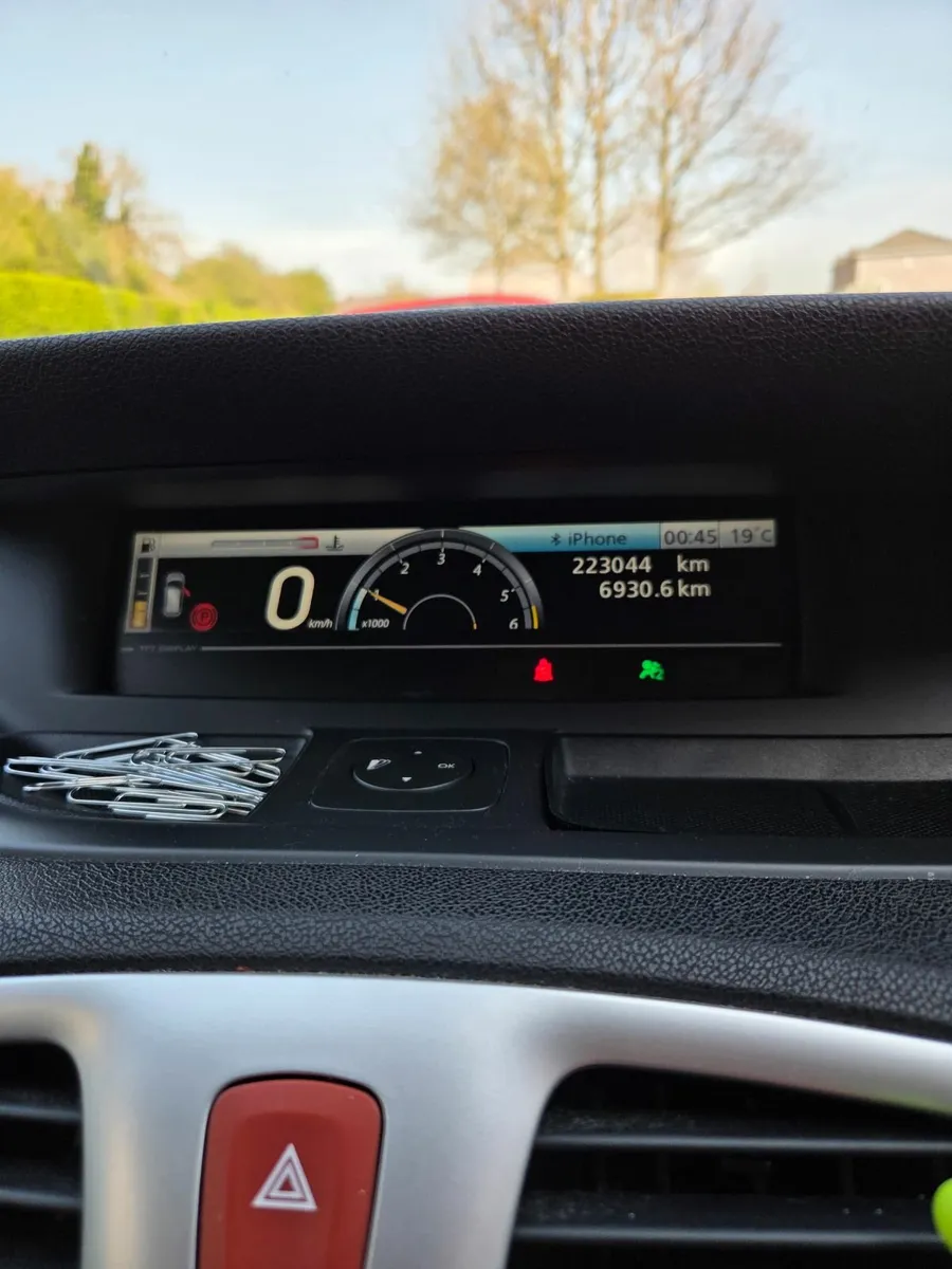 Renault Grand Scenic 2009 - Image 1