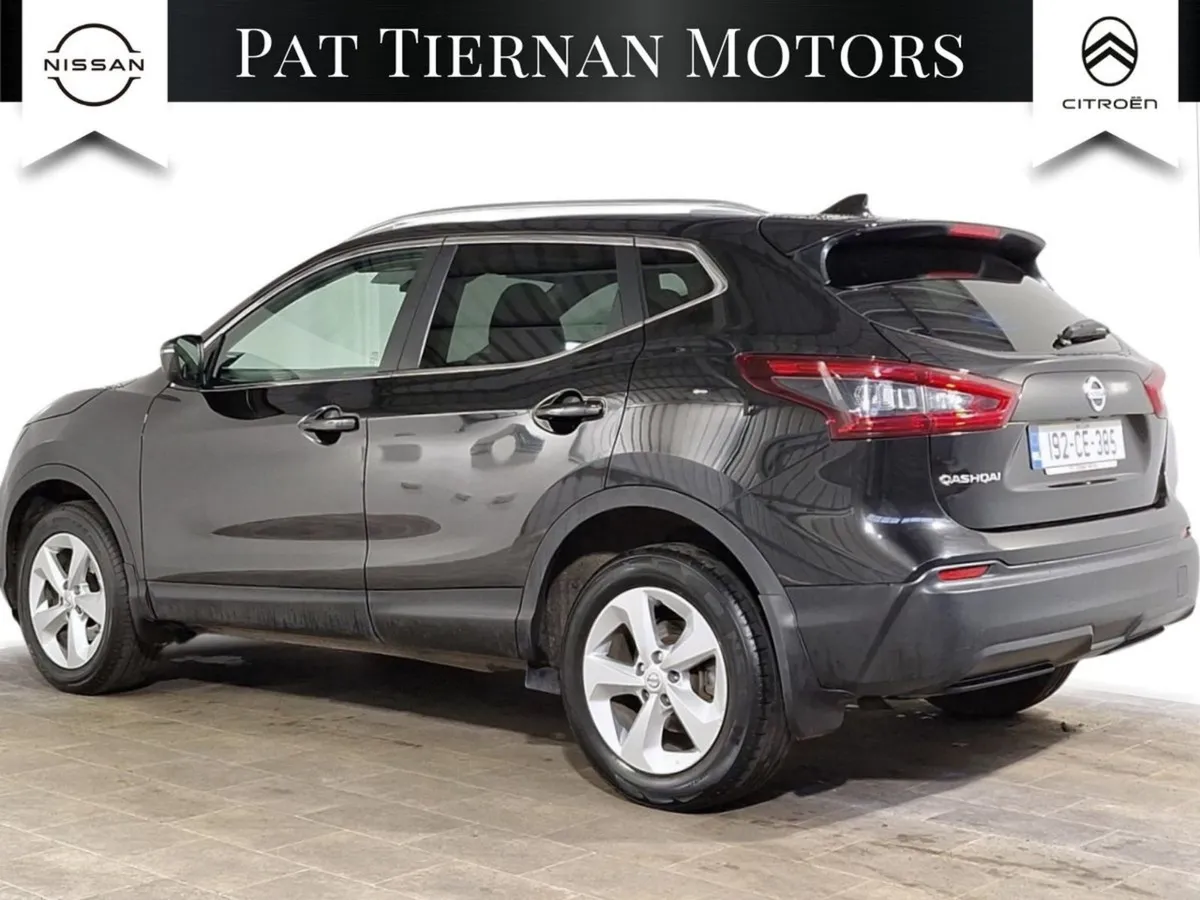 Nissan QASHQAI 1.3 PET SV - Image 2
