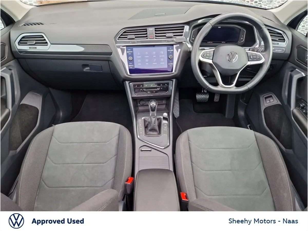 Volkswagen Tiguan Elegance Phev 1.4tsi 245HP DSG - Image 3