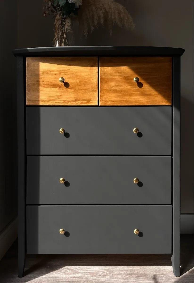 Chest of 5 drawers- Solid Wood - Image 2