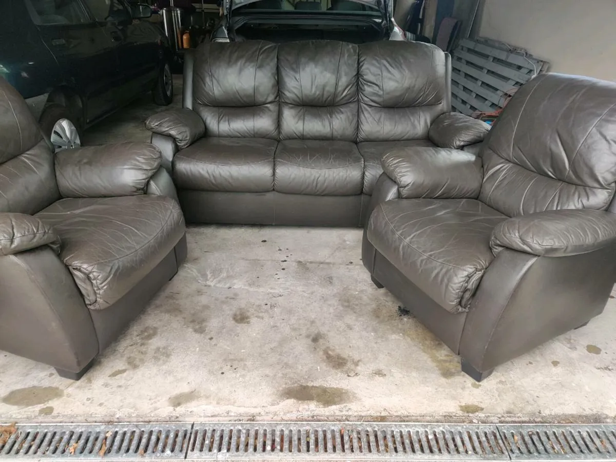 Three piece suite of furniture