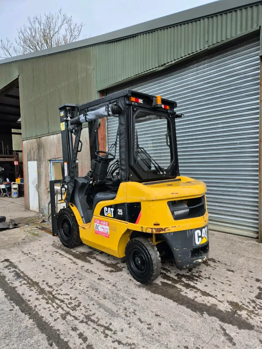 2019 Cat Forklift # ONLY 693HRS !!! # - Image 3