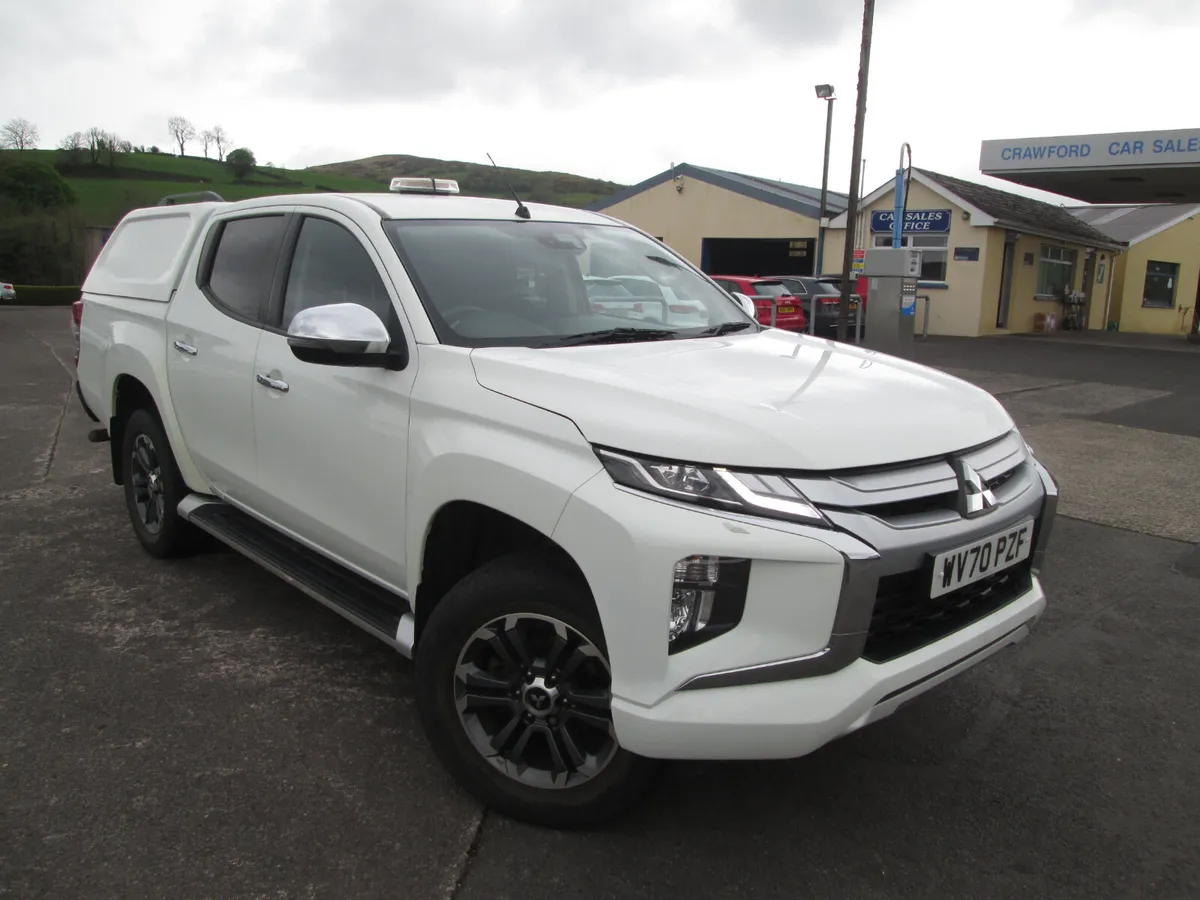 2020  Mitsubishi  L200  2.3  DID  WARRIOR  AUTOMAT - Image 1
