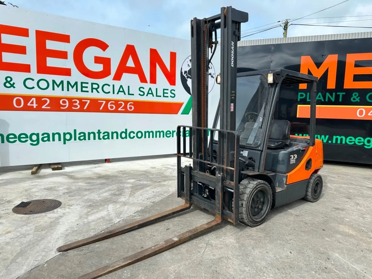 2012 DOOSAN 3.3 TON FORKLIFT......3,000 HOURS. - Image 4