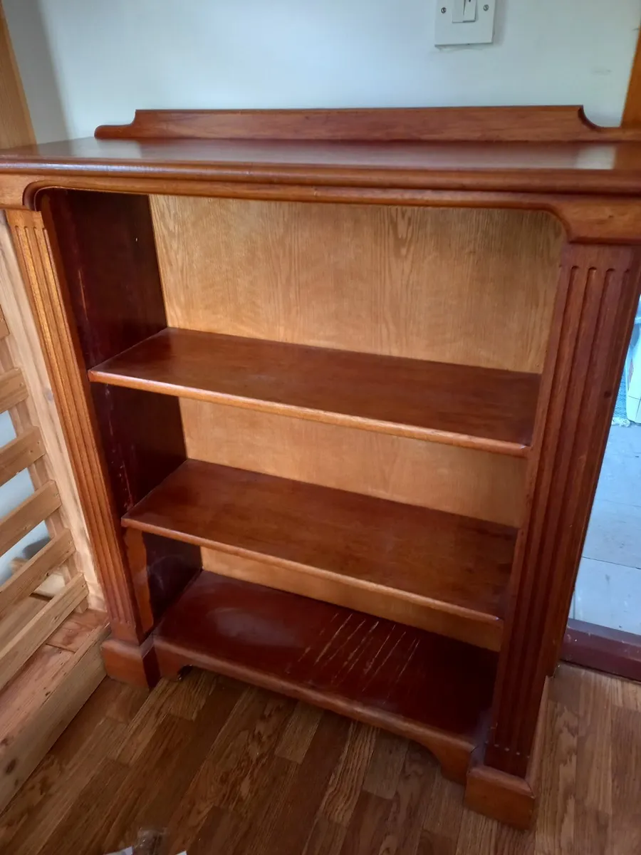 Book shelf