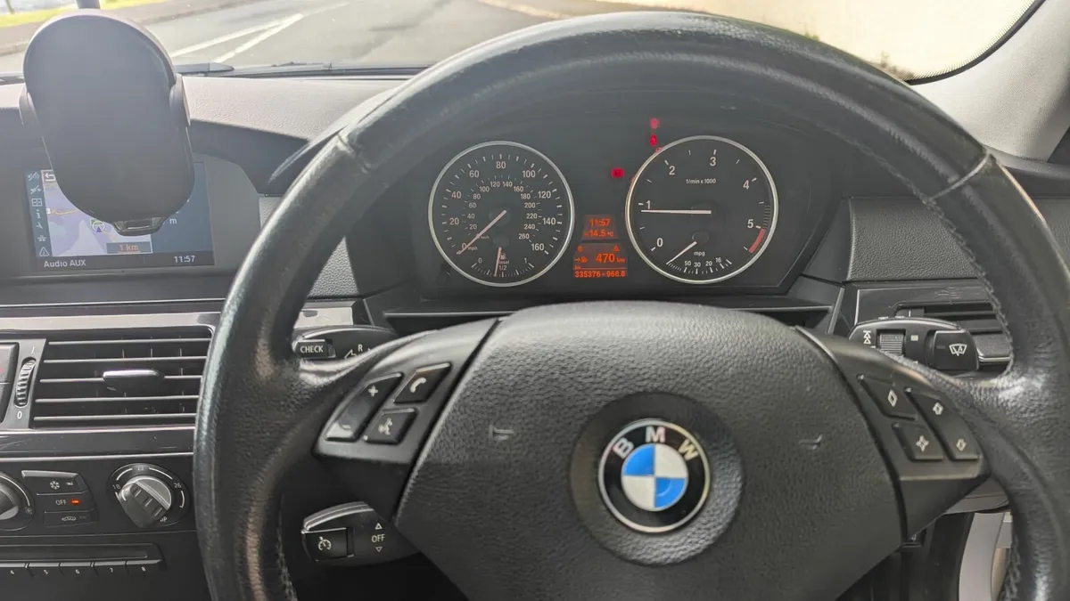Just NCT'd BMW 5 series 520d 09 Edition - Image 2