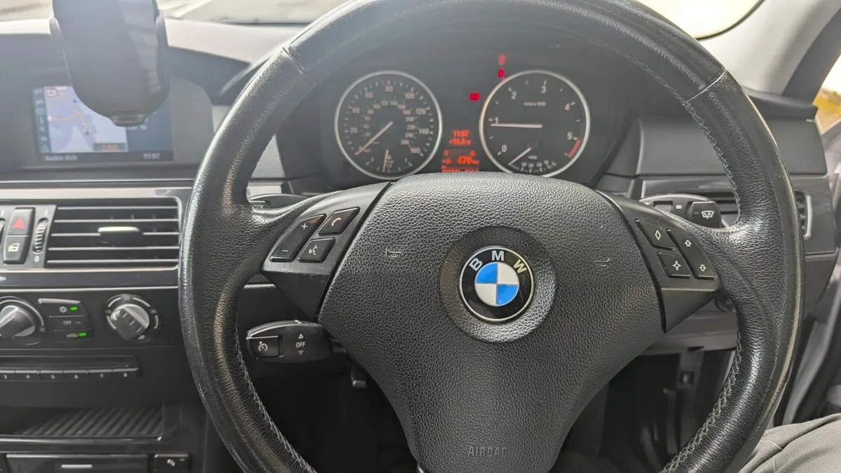 Just NCT'd BMW 5 series 520d 09 Edition - Image 4