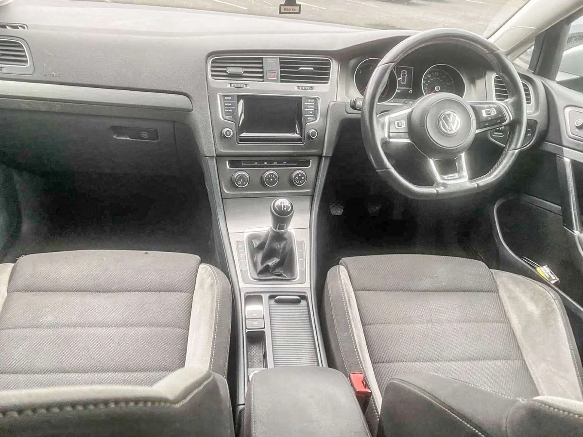 Volkswagen Golf 2013 - Image 4