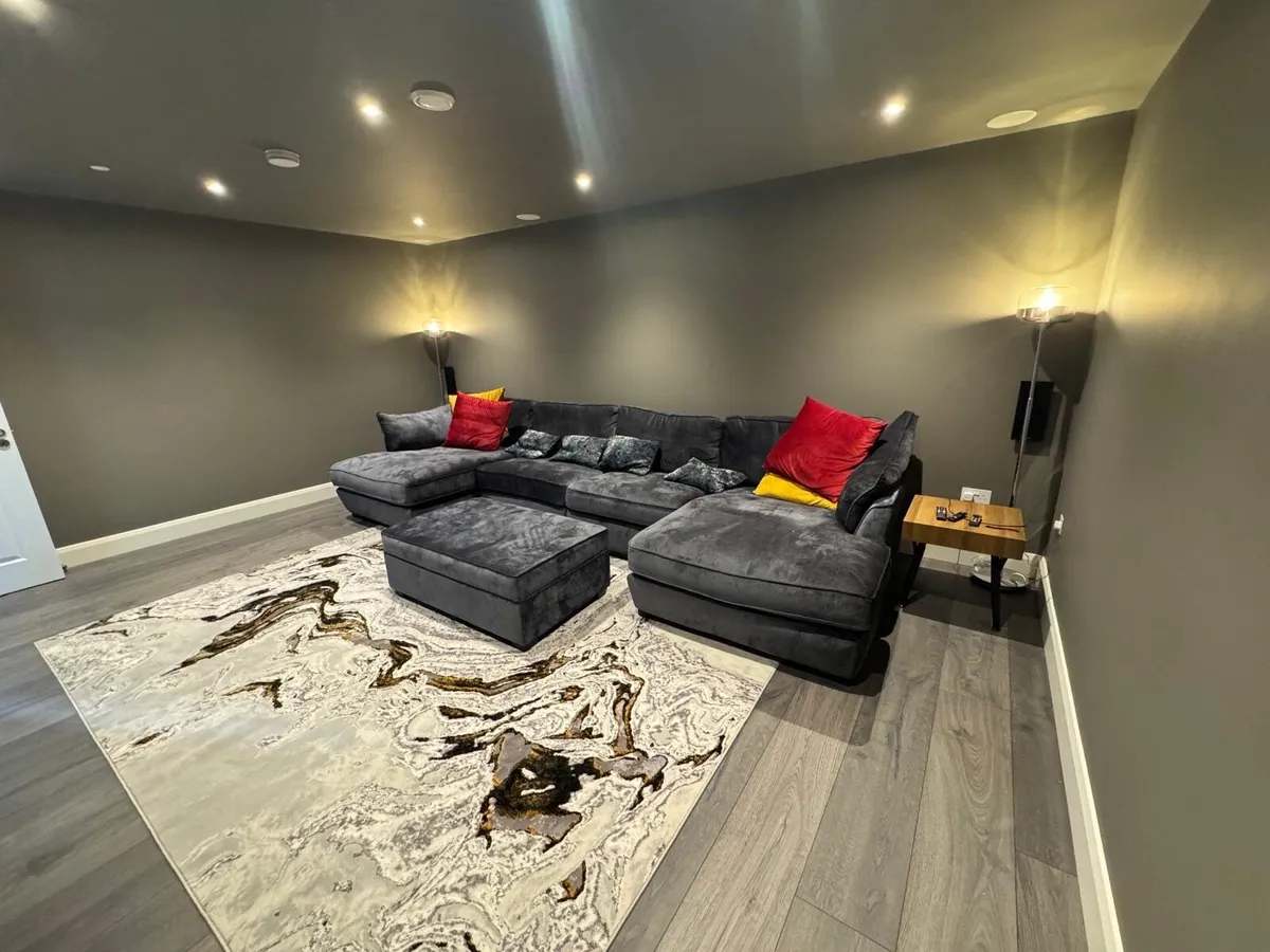 Sofa and ottoman - Image 4