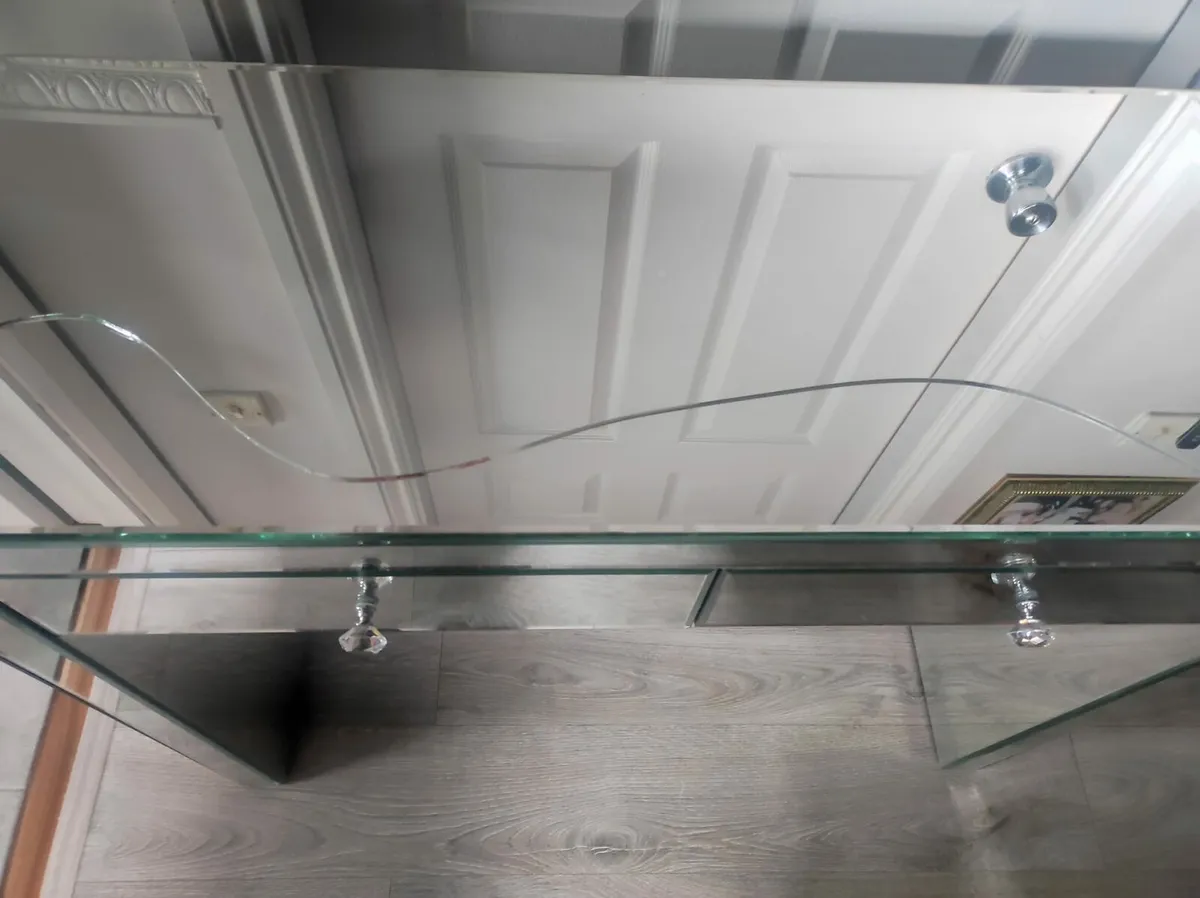 Mirrored dresser/console table - Image 3