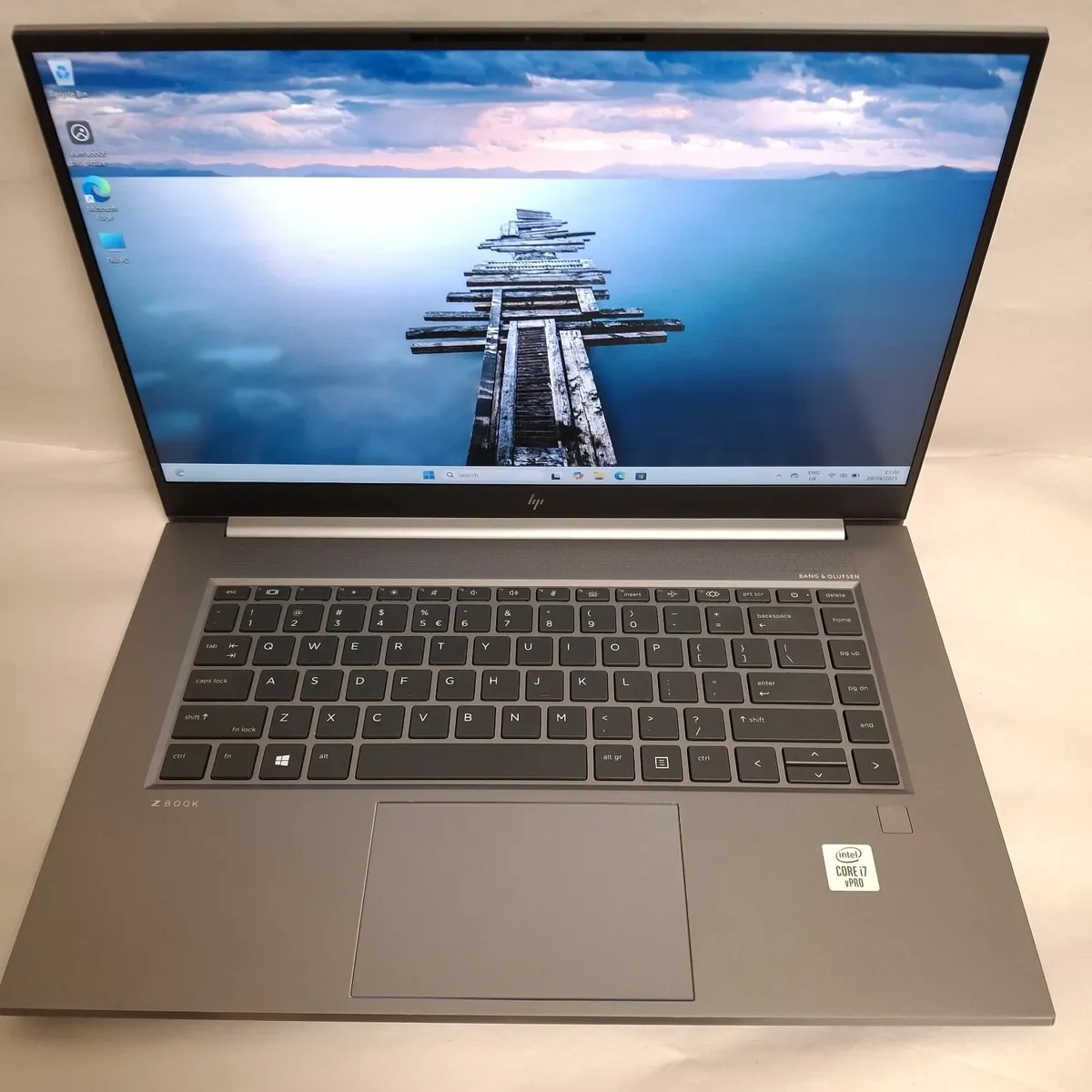 HP ZBook Studio G7 – Intel i7-10850H | 32GB RAM | - Image 1