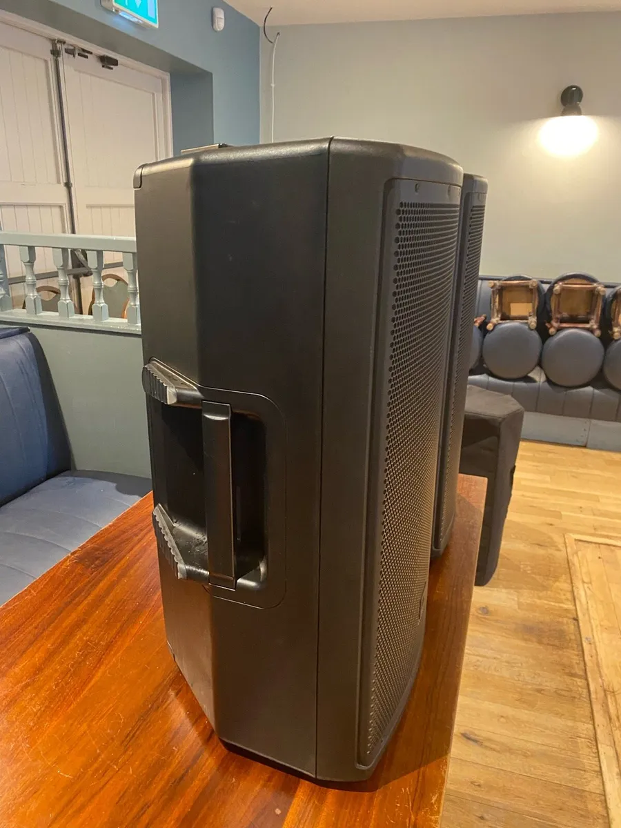 JBL EON 615 Powered Speakers with JBL Cover - Image 3