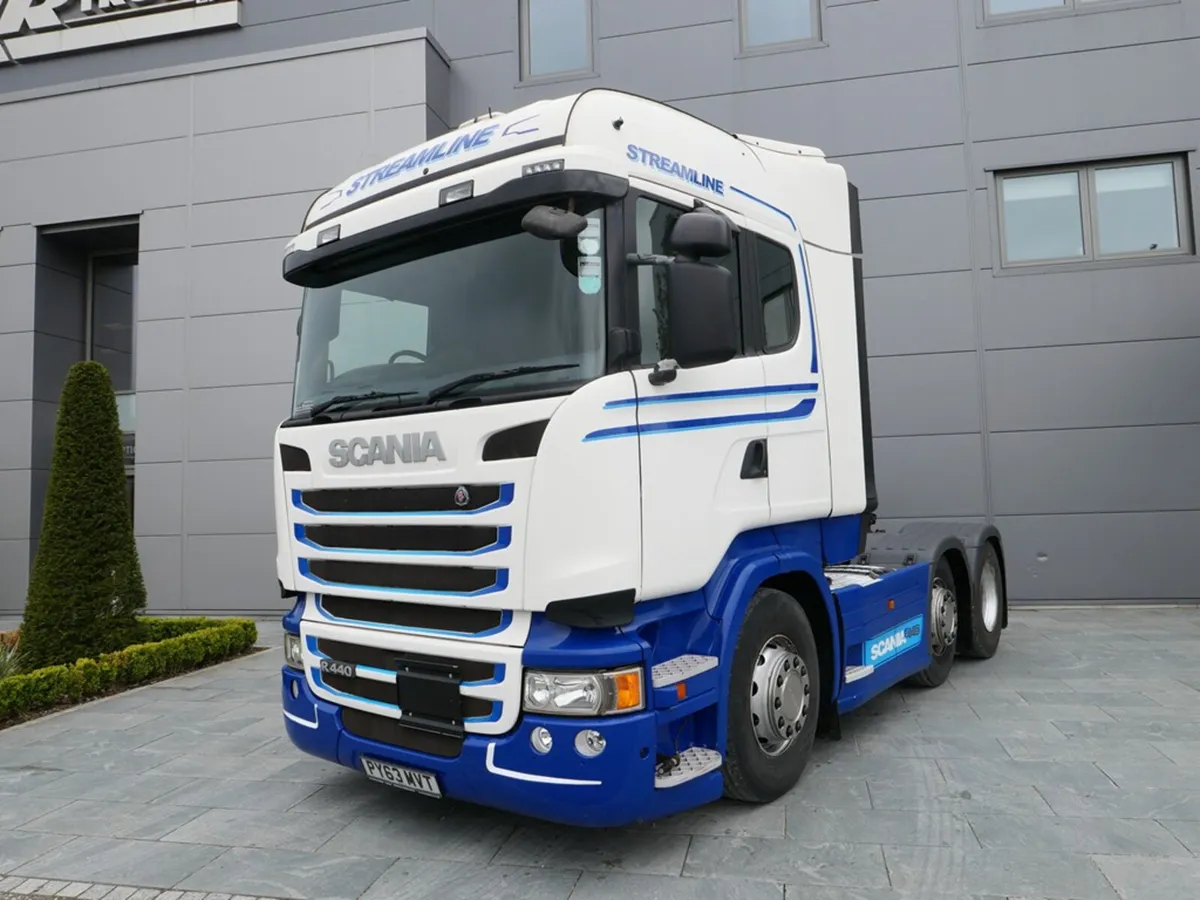 2014 Scania R440 Highline 6x2 Midlift Manual - Image 3