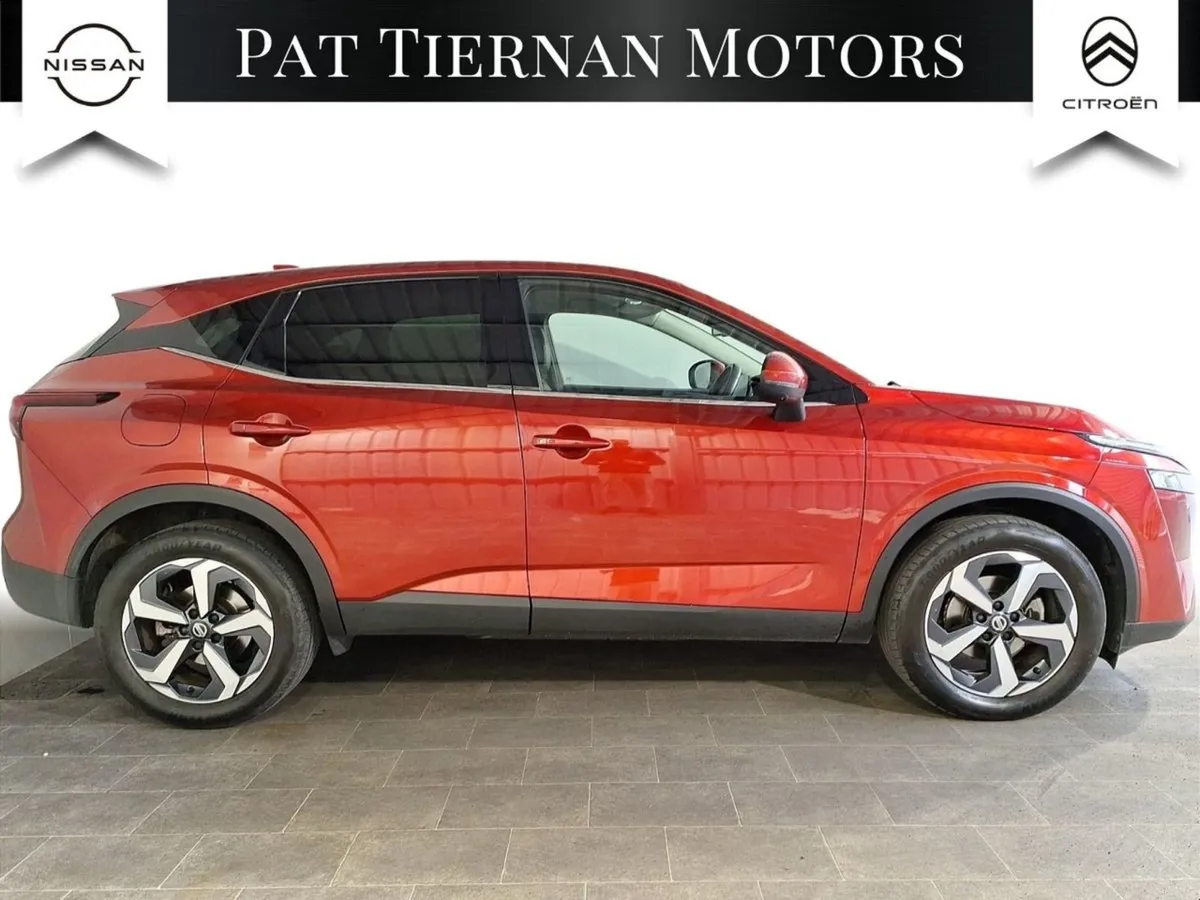 Nissan QASHQAI 1.3 PET Mild Hybrid SV Premium (pa - Image 3