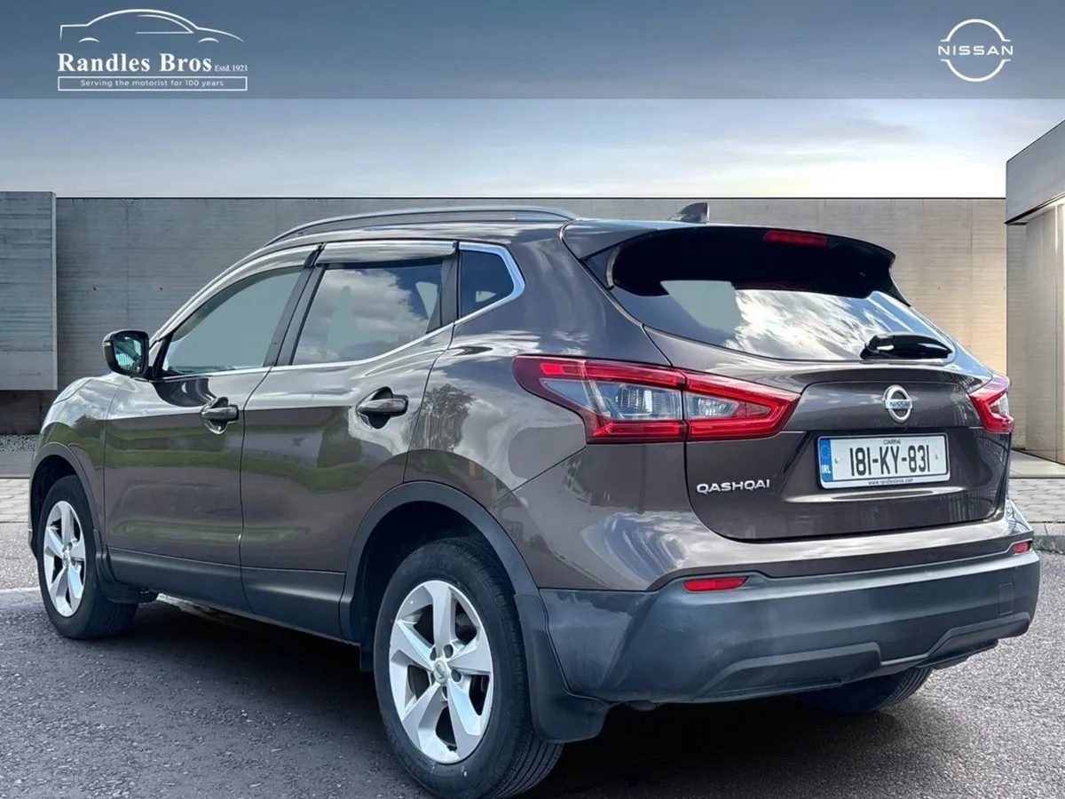 Nissan QASHQAI 1.5 DSL SV - Image 2