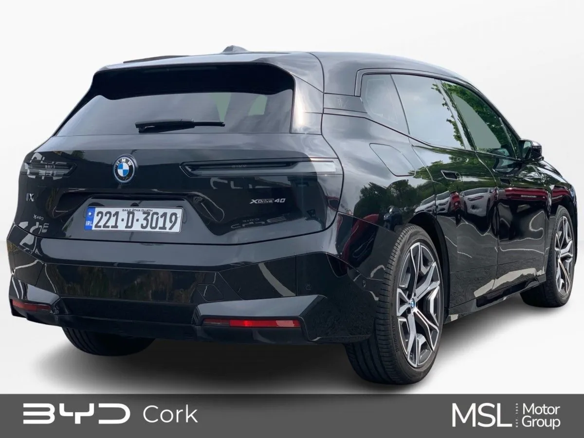 BMW IX Xdrive40 M Sport - Image 3
