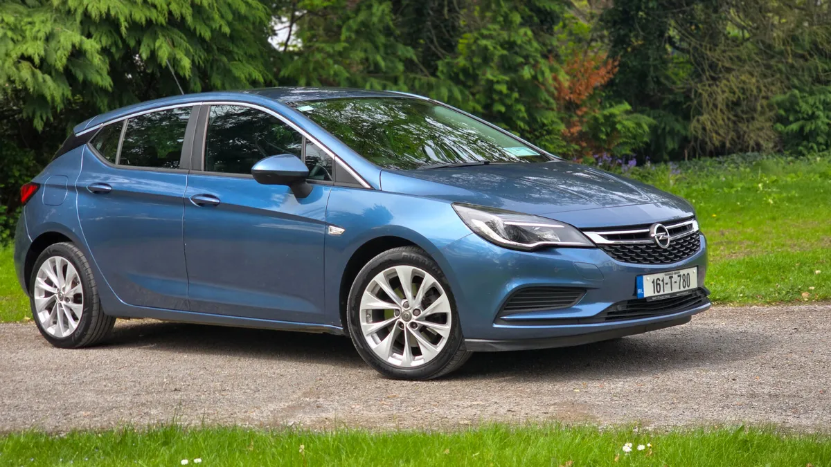 2016 Opel Astra 1.6 Diesel SC FULL SERVICE H. - Image 2
