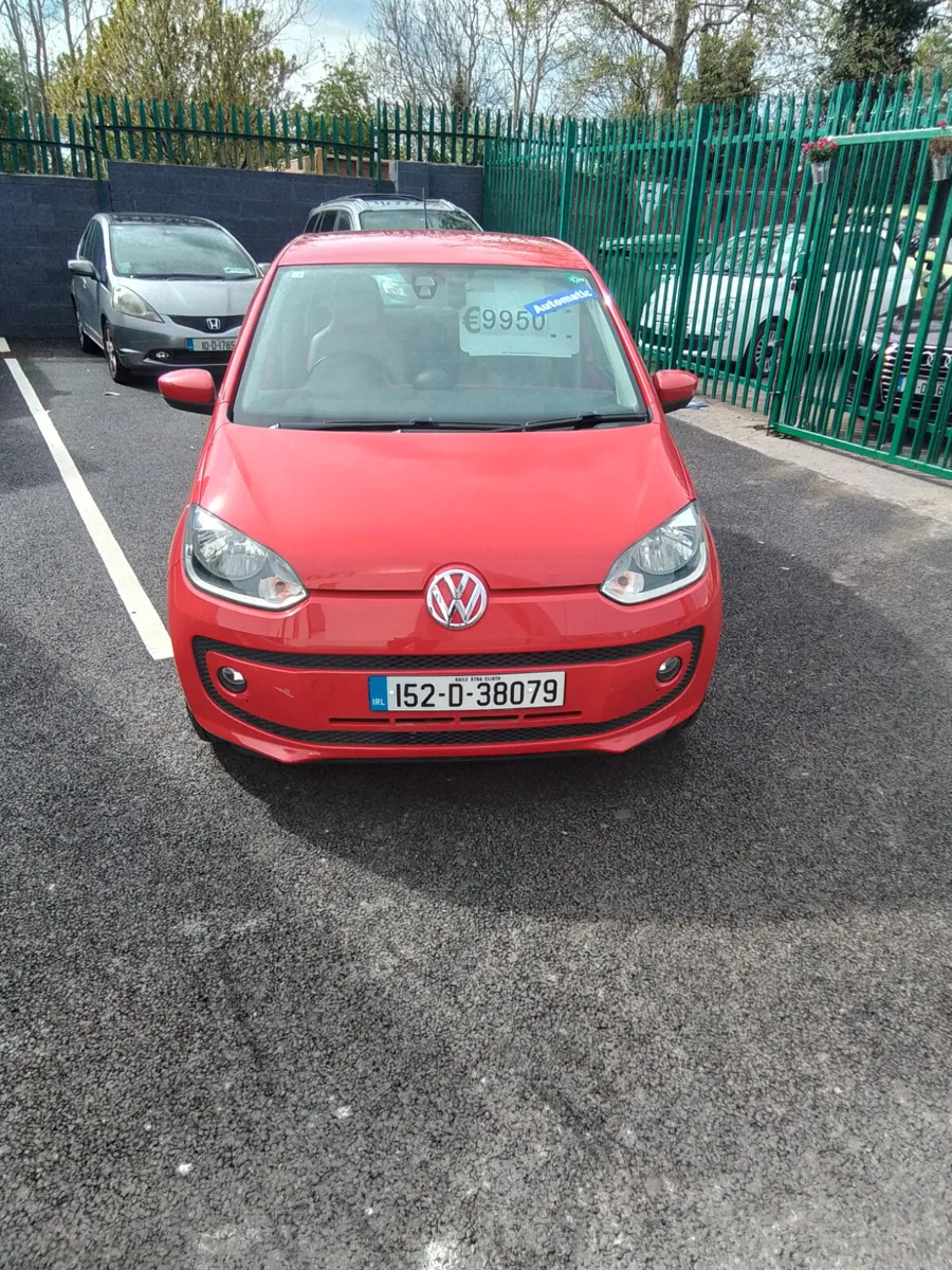 Volkswagen up! 2015 automatic - Image 2