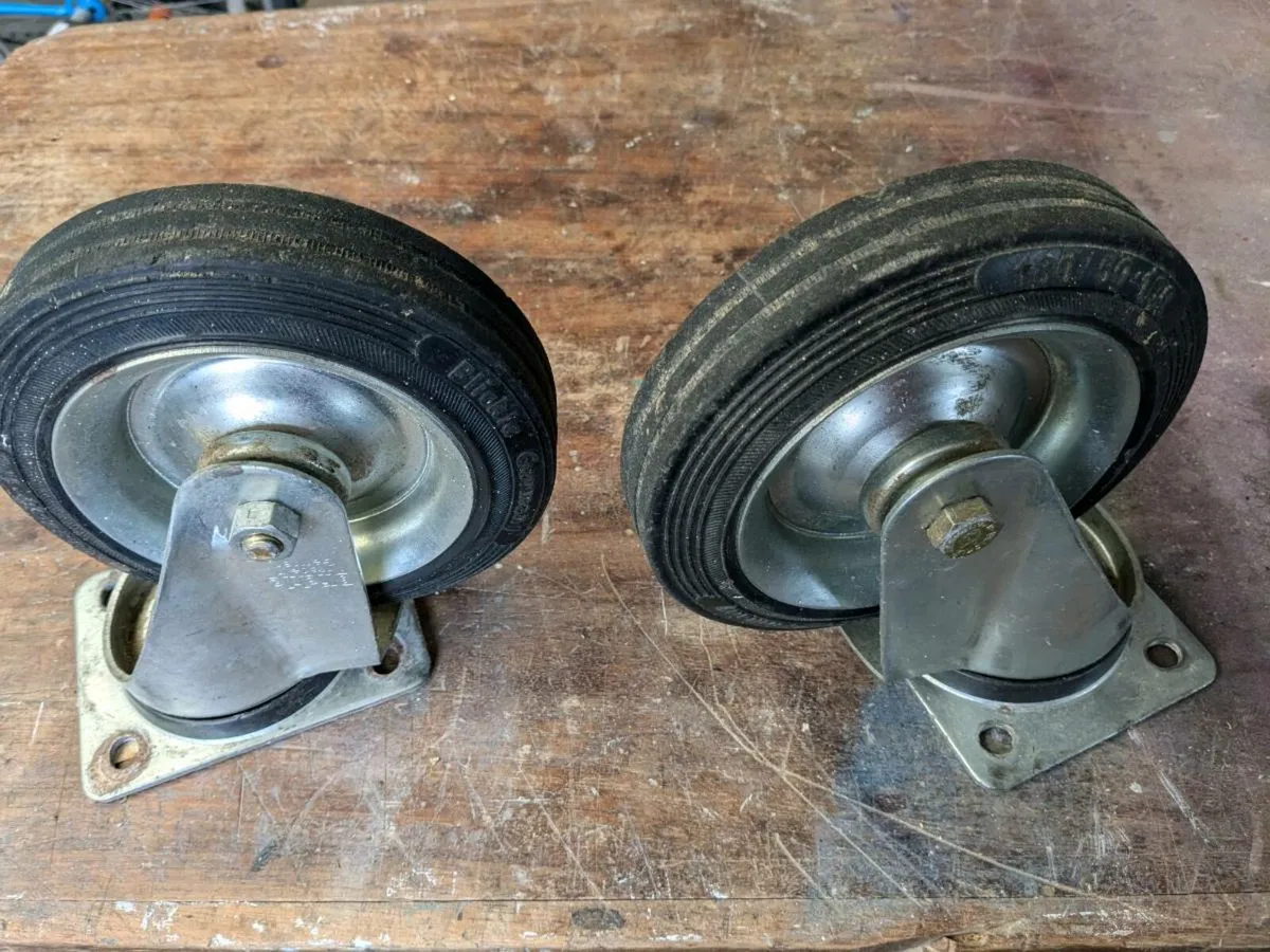 Casters - Image 2