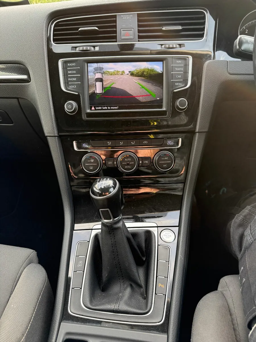 Volkswagen Golf 2016 1.6TDI - Image 1