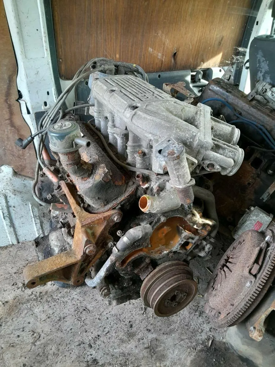 1991 Ford Sierra 2.9v6 cologne engine - Image 1