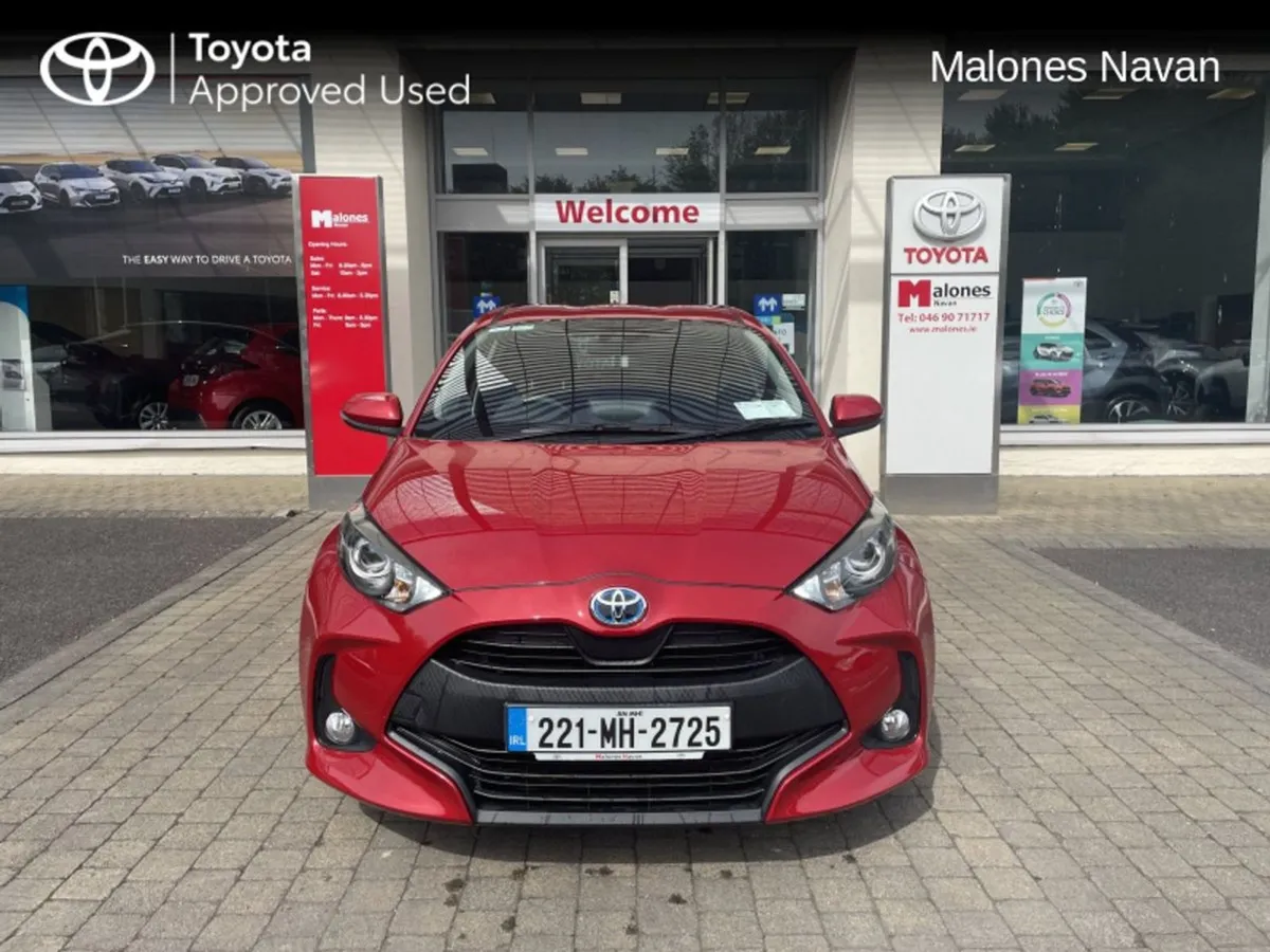 Toyota Yaris Yaris Hybrid Luna - Image 2