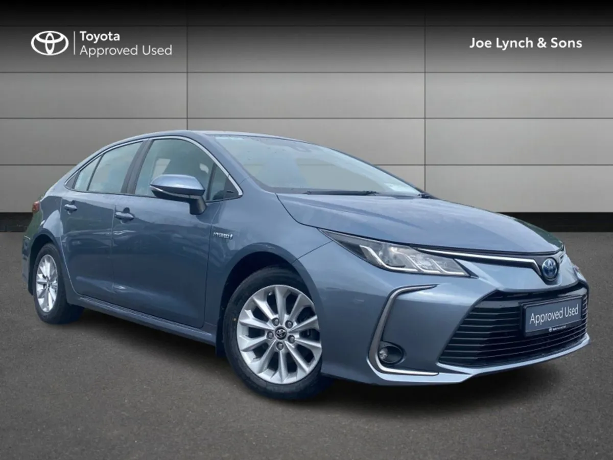 Toyota Corolla Corolla Hybrid Luna SAL - Image 1