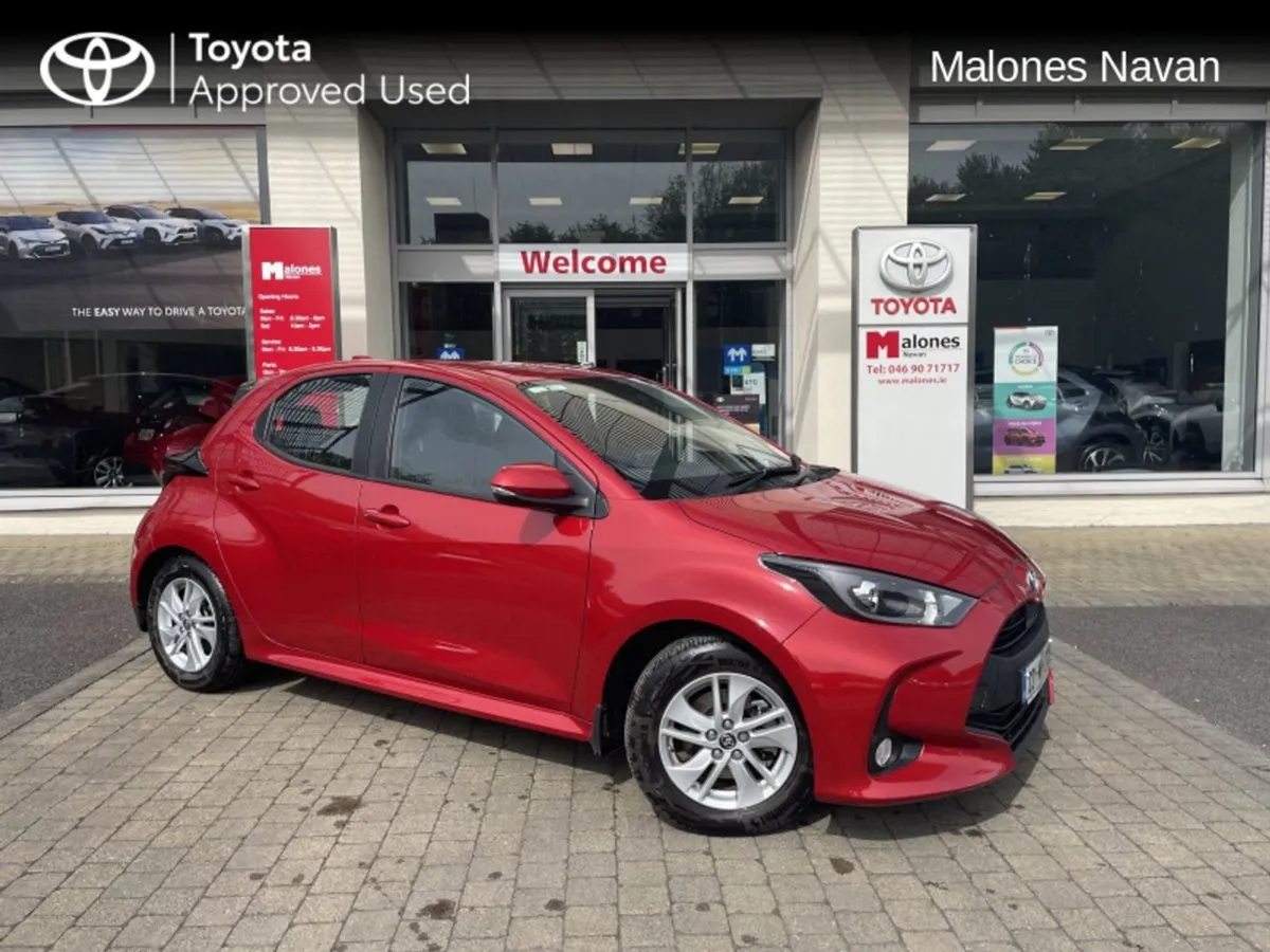 Toyota Yaris Yaris Hybrid Luna - Image 1
