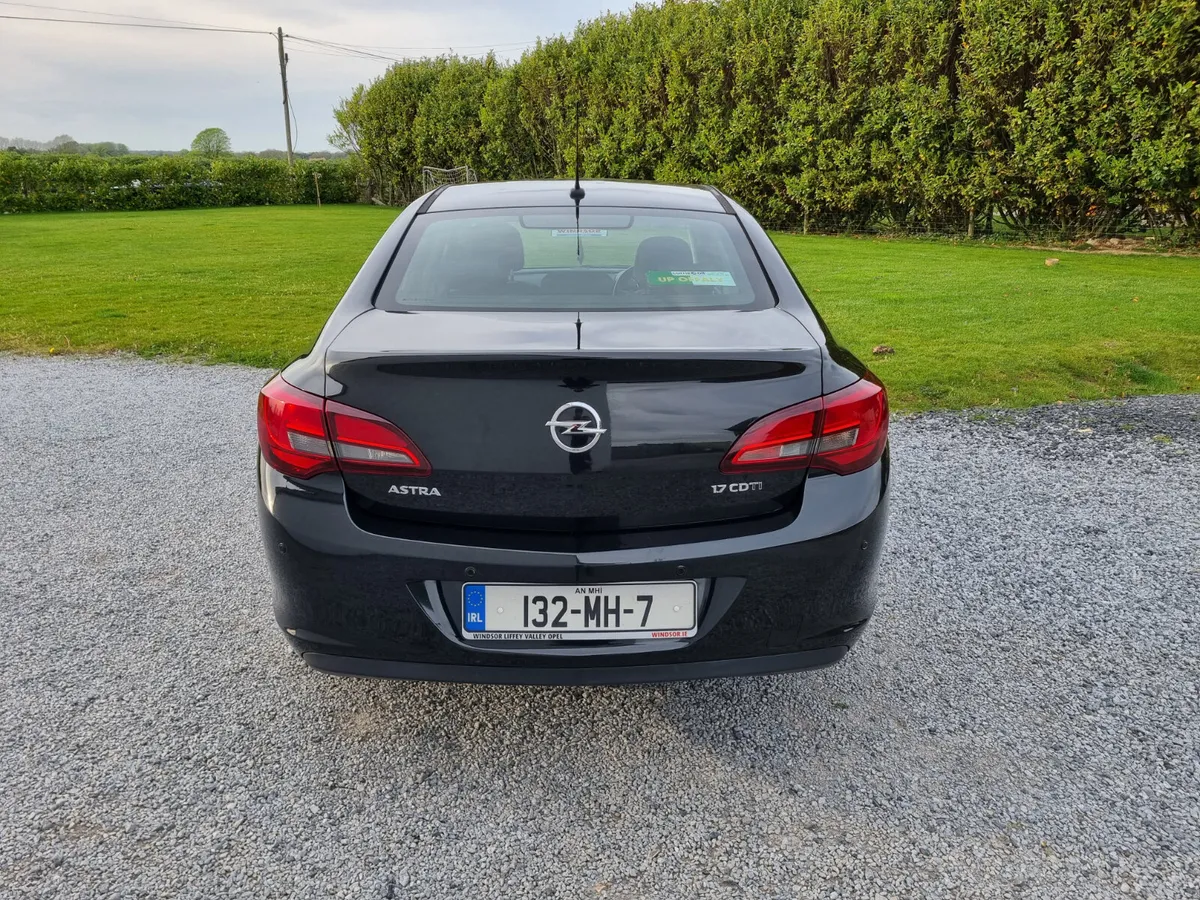132 Opel Astra 1.7 Diesel Leather seats - Image 4
